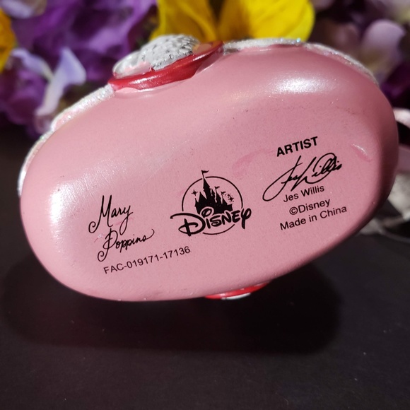 3/$75 Disney Park Mary Poppins Christmas Ornament - Picture 5 of 8